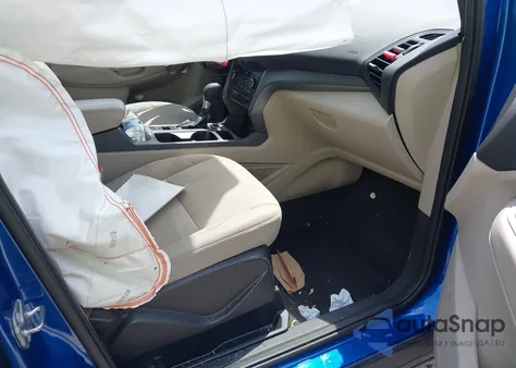 2017 Ford Escape Se z USA, uszkodzony, nr VIN 1FMCU0GD0HUD67362